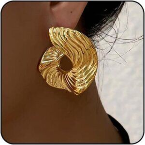 ✨ Minimalist Geometric Statement Earrings – Modern Bold Stud & Drop Set